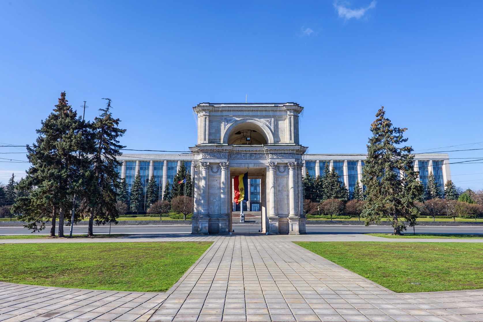triomfboog chisinau